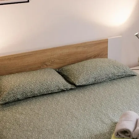 N&t Apartment Pula